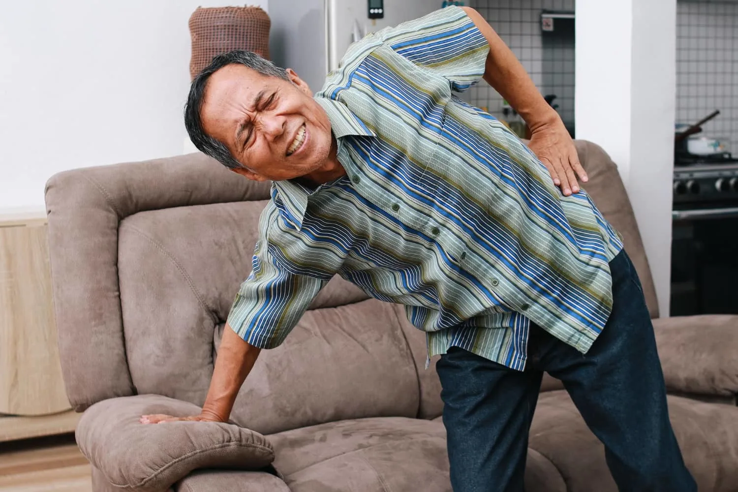 pengapuran tulang belakang