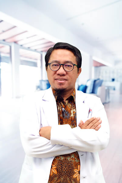 dr. Mahdian Nur Nasution, SpBs
