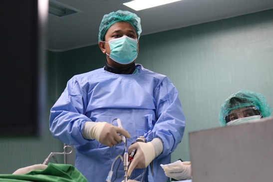 dokter saraf kejepit - Lamina Pain and Spine Center