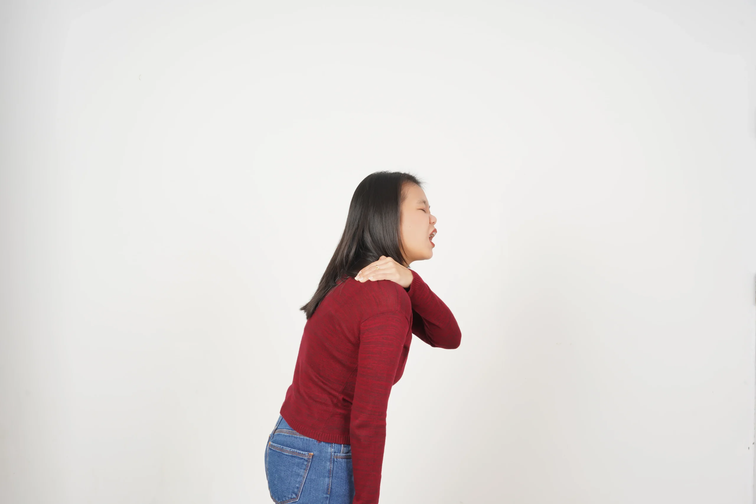 Salah Satu Bahu Lebih Tinggi, Apakah Skoliosis - Lamina Pain and Spine Center 