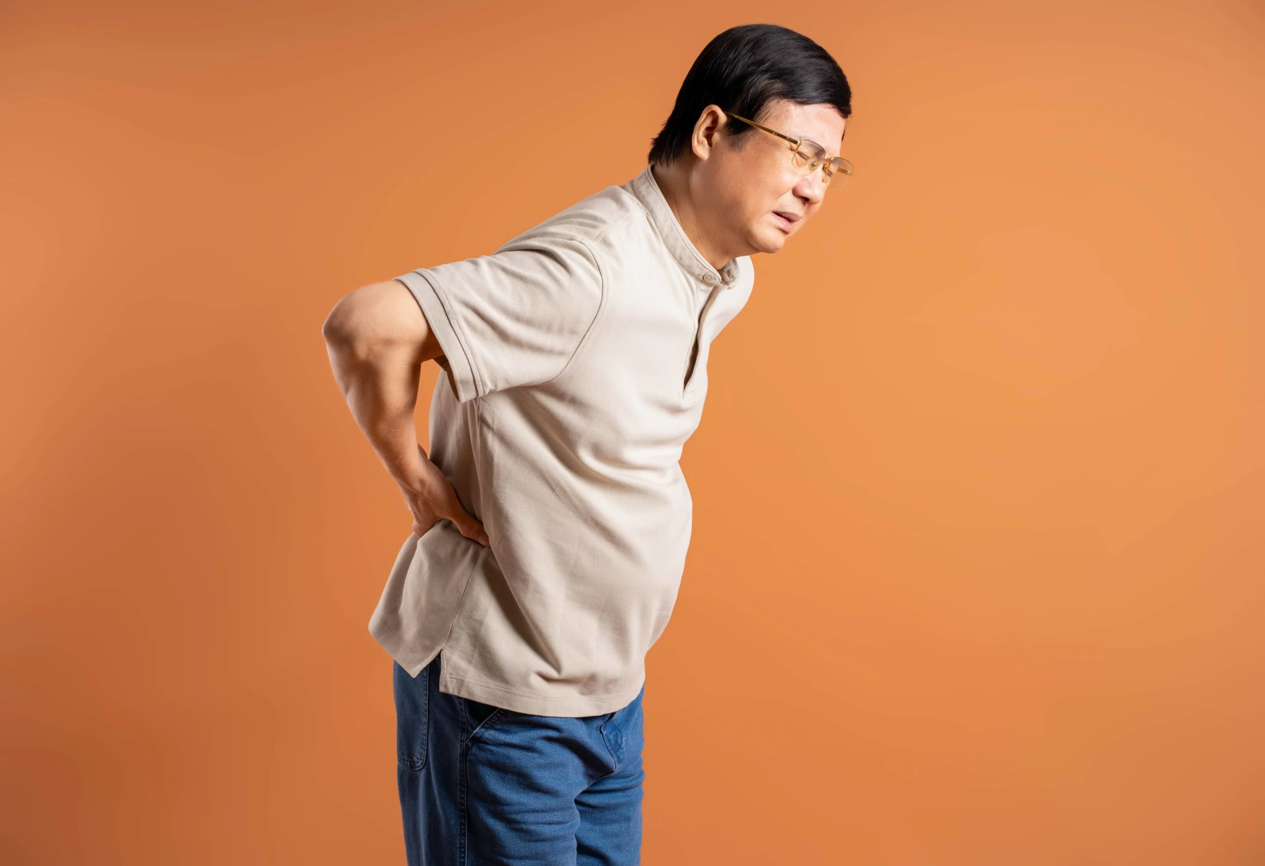 paraspinal muscle spasm
